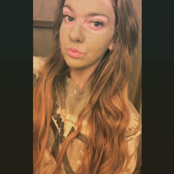 On snowy mornings, the only thing to do, is masque.
